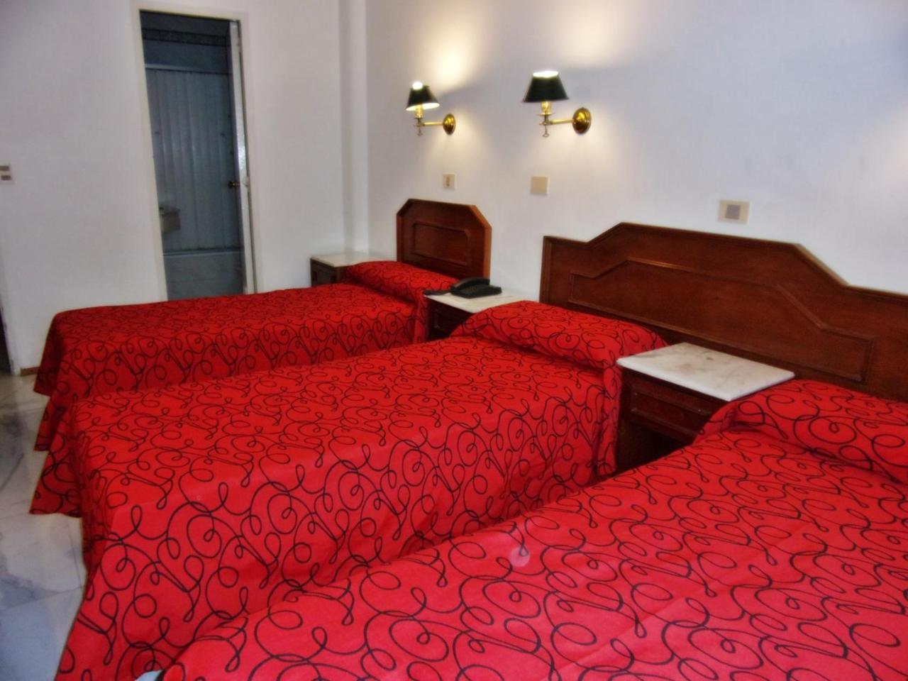 Hotel Tres Sargentos Buenos Aires Extérieur photo